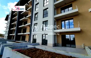 Тристаен апартамент във Варна, Виница