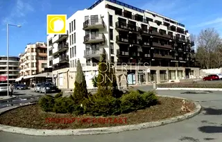 Тристаен апартамент в Бургас, Несебър