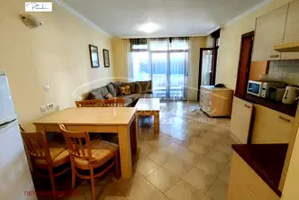 Тристаен апартамент в Бургас, Созопол