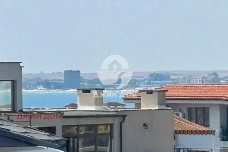 Тристаен апартамент в Бургас, Свети Влас