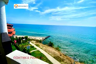 Тристаен апартамент в Бургас, Свети Влас