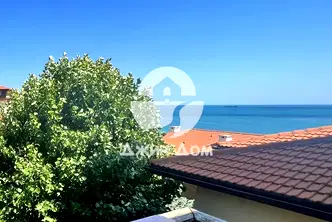 Тристаен апартамент в Бургас, Свети Влас