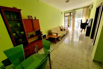 Тристаен апартамент в Бургас, к.к. Слънчев бряг