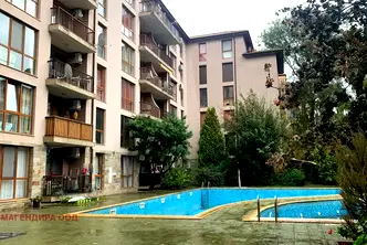 Тристаен апартамент в Бургас, к.к. Слънчев бряг