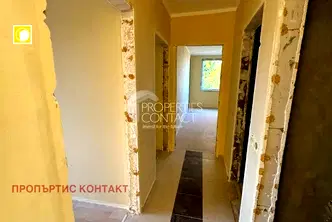 Тристаен апартамент в Бургас, к.к. Слънчев бряг