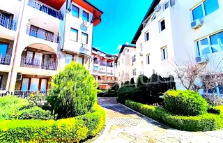 Тристаен апартамент в Бургас, с. Равда