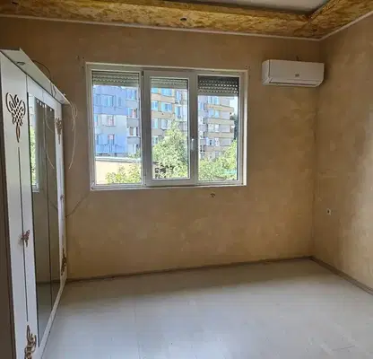 Photo 2 — 3-bedroom apartment in Sofia, Botev