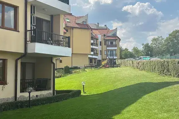 Тристаен апартамент във Варна, к.к. Камчия