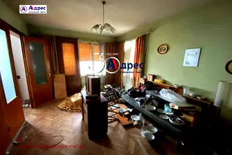 Тристаен апартамент във Велико Търново, Горна Оряховица