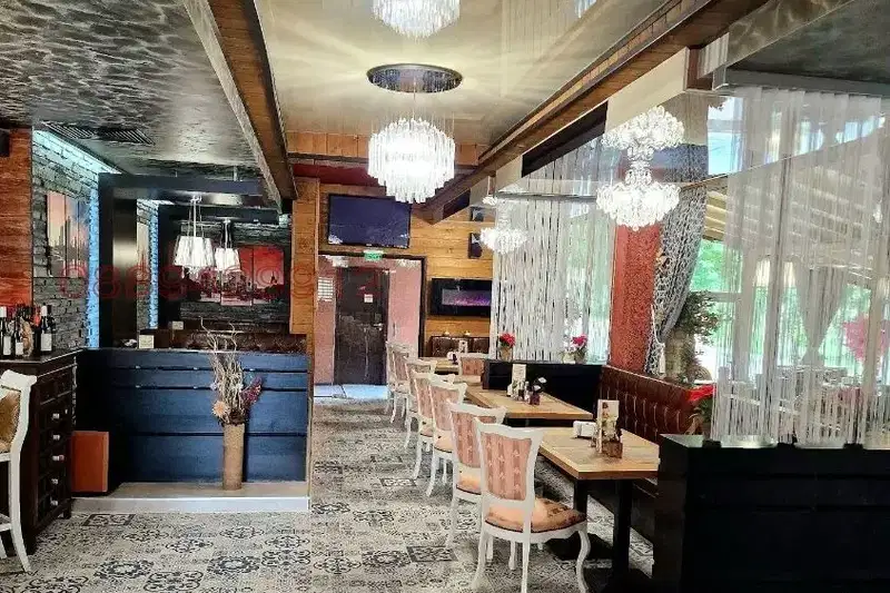 Заведение в Пловдив, Карлово