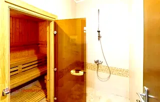 Къща в Габрово, Етъра