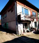 Къща в Перник, Църква