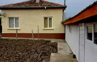 Къща в Шумен, с. Златар