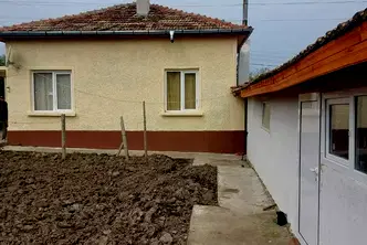Къща в Шумен, с. Златар