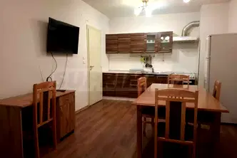 Четиристаен апартамент с тераса в Стрелбище, София