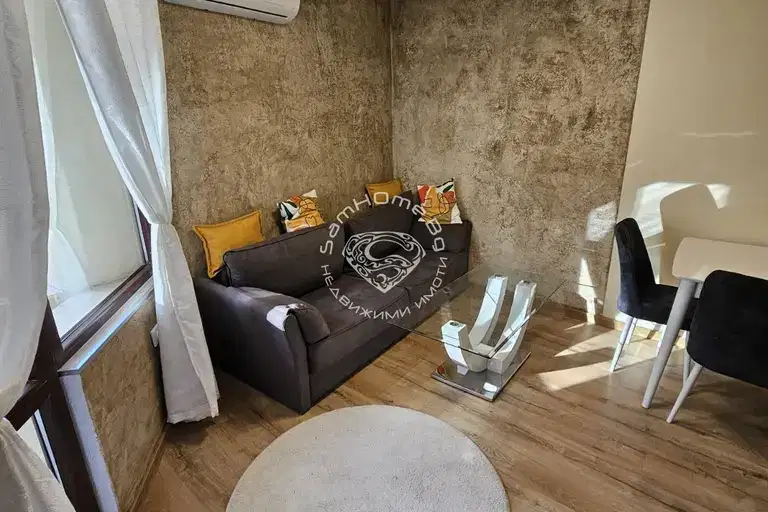 2-bedroom apartment in Varna, Centyr