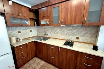 Двустаен апартамент във Варна, Център