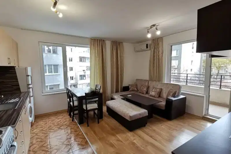 2-bedroom apartment in Burgas, Lazur