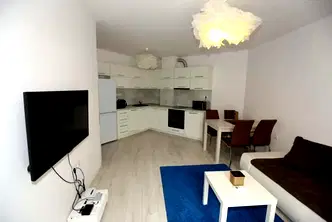 Двустаен апартамент в Бургас, Лазур
