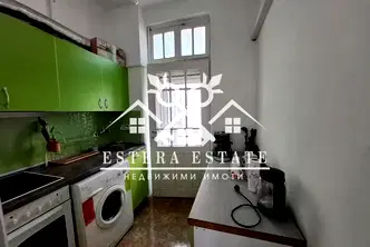 Етаж от къща в Шумен, Център