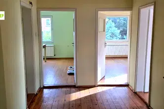 Етаж от къща в Русе, Център