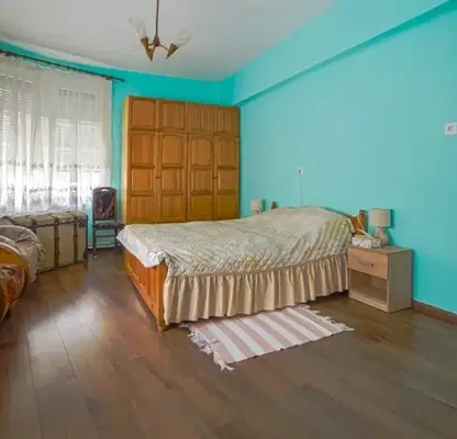 Photo 3 — House in Raz, Tsentar
