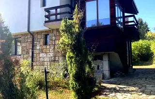 Къща в София, Горна баня