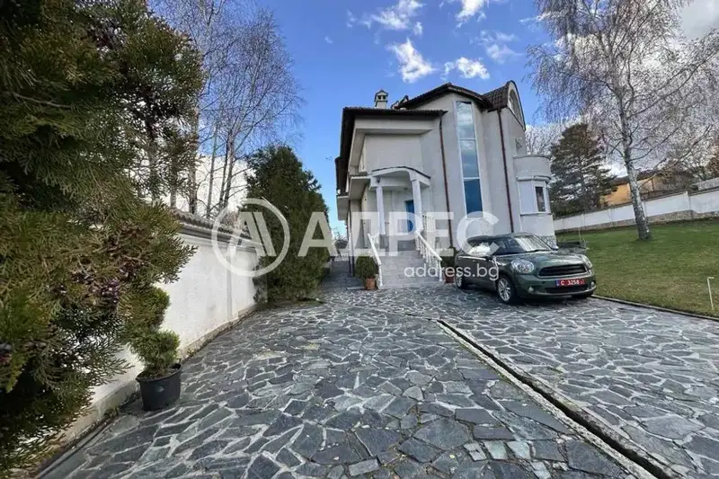 House in Sofiya, Simeonovo
