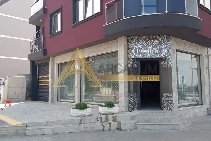 Shop in Varna, Avtogara