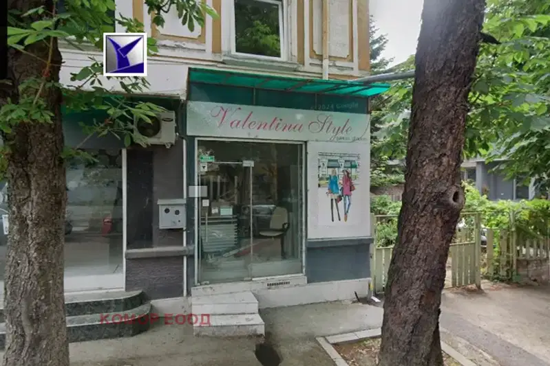 Магазин в Русе, Център