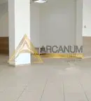 Магазин във Варна, Владислав Варненчик 1