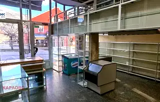 Магазин в Пловдив, Карлово
