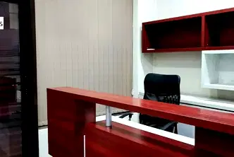 Офис във Варна, Базар Левски