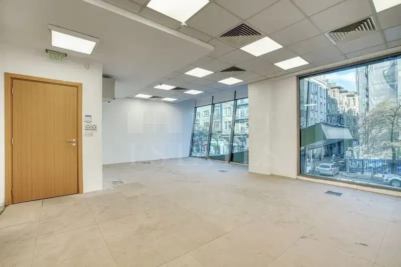 Office in Sofiya, Centyr