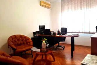 Офис в Бургас, Център