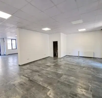 Photo 3 — Office in Pernik, Centyr