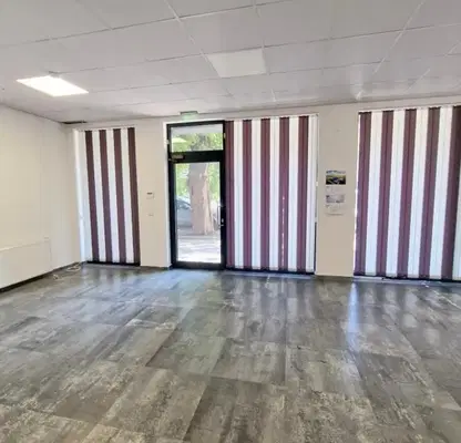 Photo 4 — Office in Pernik, Centyr