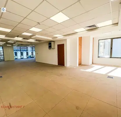 Photo 3 — Office in Sofiya, Centyr