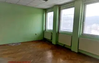 Офис във Велико Търново, Център