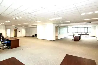 Офис в София, Център