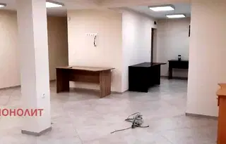 Офис в Габрово, Център