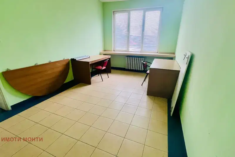 Офис в Монтана, Идеален център