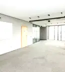 Офис в София, Изток