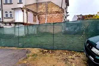 Парцел в Раз, Житница