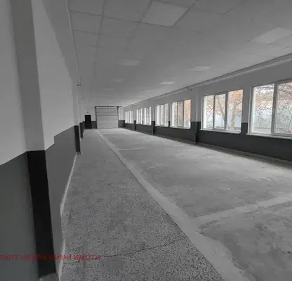 Снимка 2 — Промишлена сграда в Габрово, Промишлена зона