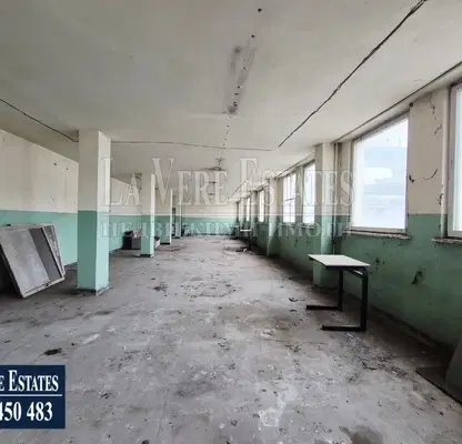 Снимка 3 — Промишлена сграда в Русе, Промишлена зона - Изток