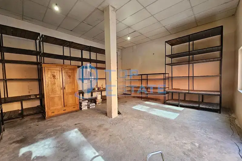 Warehouse in Oblast Veliko Tyrnovo, Gorna Oryahovica
