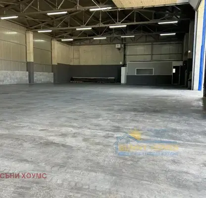Photo 2 — Warehouse in Oblast Veliko Tyrnovo, Ledenik