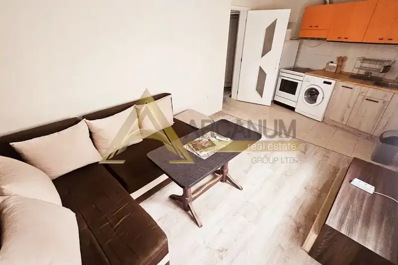 3-bedroom apartment in Varna, Centyr