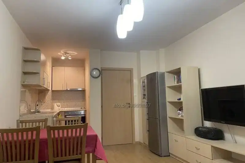 3-bedroom apartment in Burgas, Centyr